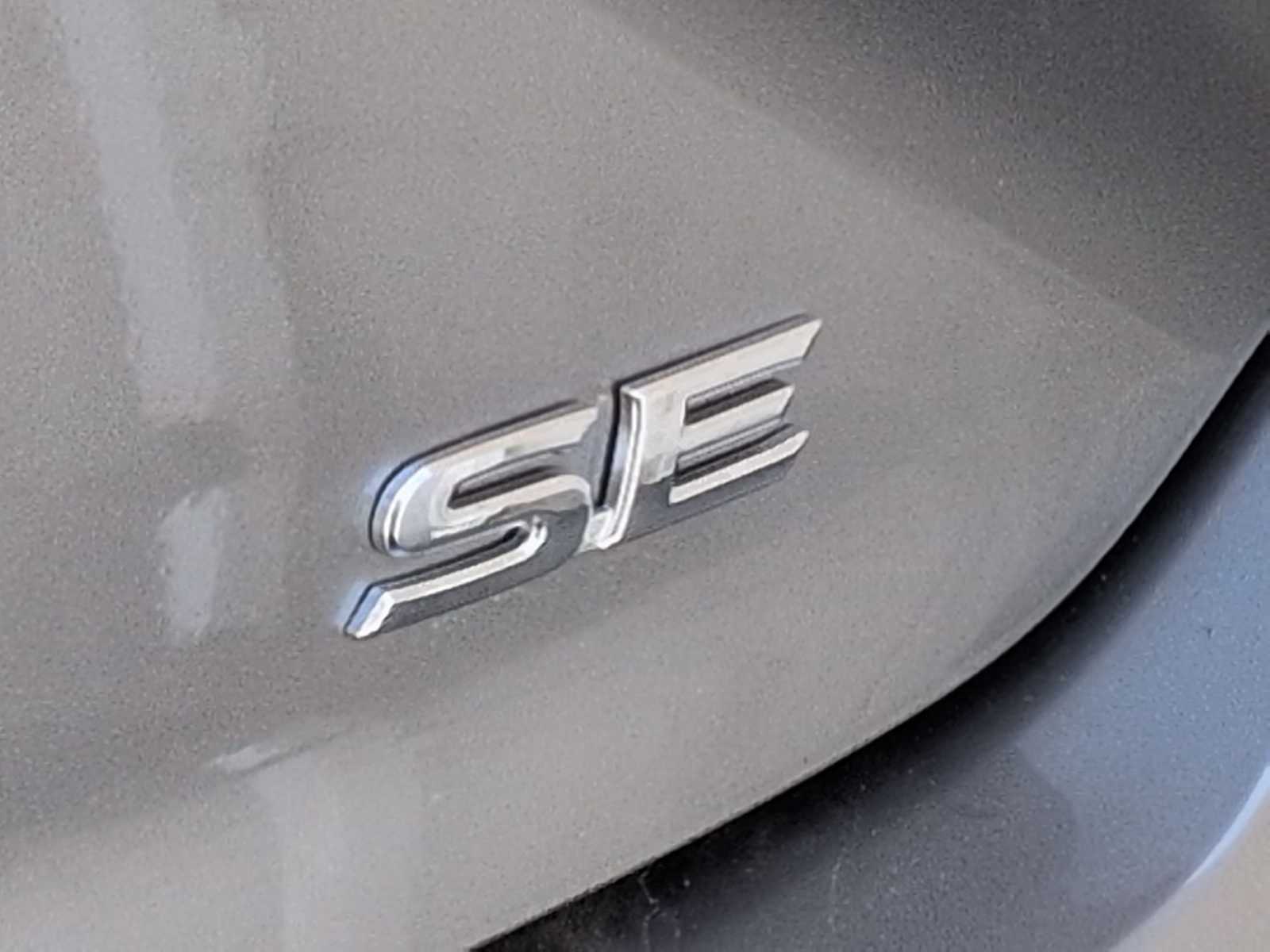 Thumbnail: 2025 Toyota Camry - 13