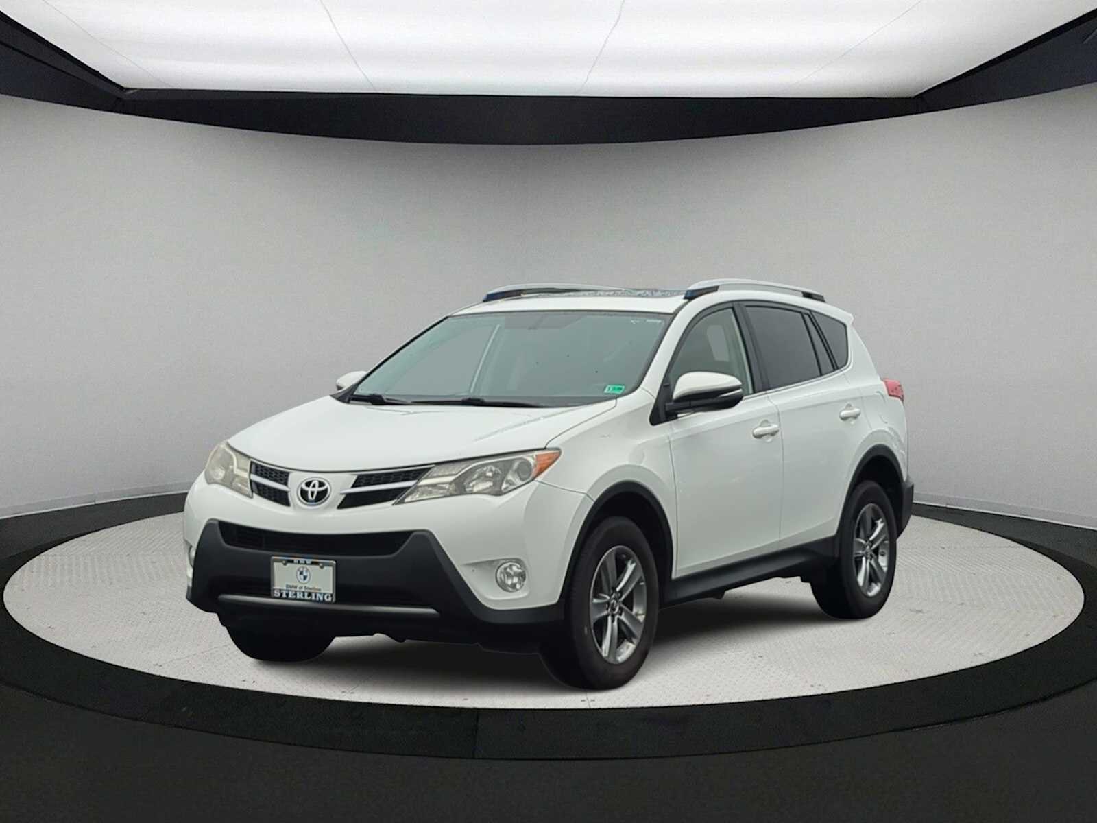 Thumbnail: 2015 Toyota RAV4 - 4