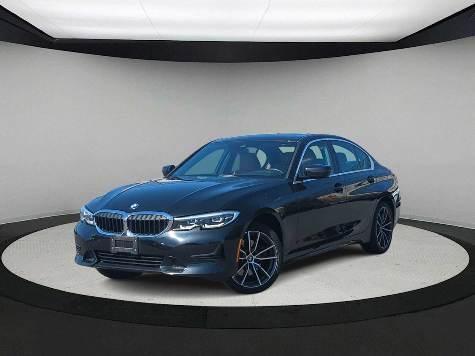 Thumbnail: 2022 BMW 3 Series - 1