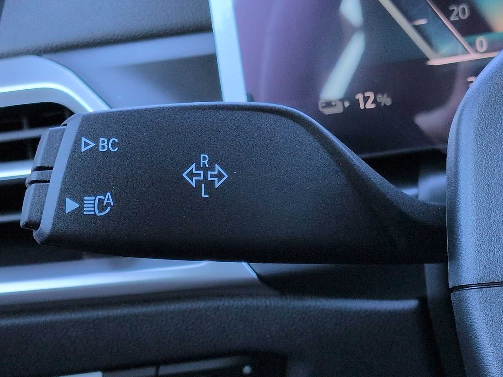 Thumbnail: 2026 BMW i4 - 29