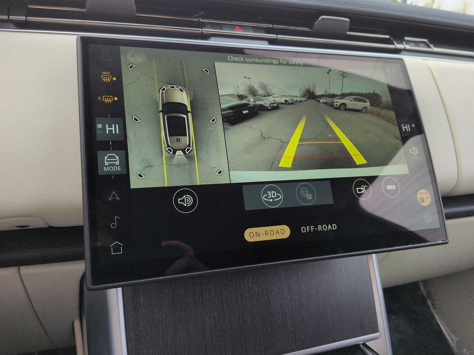 Thumbnail: 2024 Land Rover Range Rover - 32