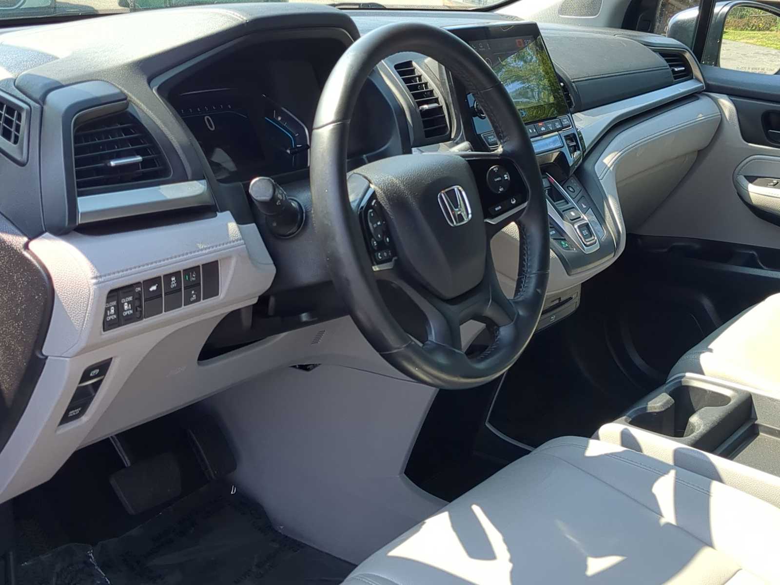 Thumbnail: 2018 Honda Odyssey - 10