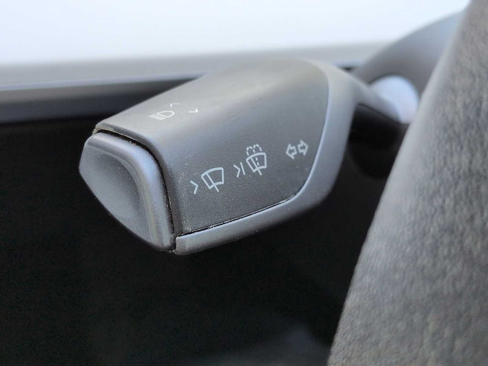 Thumbnail: 2022 Tesla Model 3 - 27