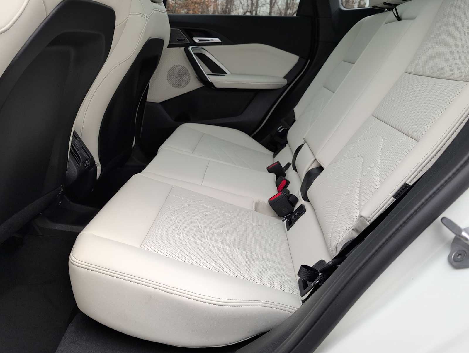 Thumbnail: 2026 BMW X1 - 20