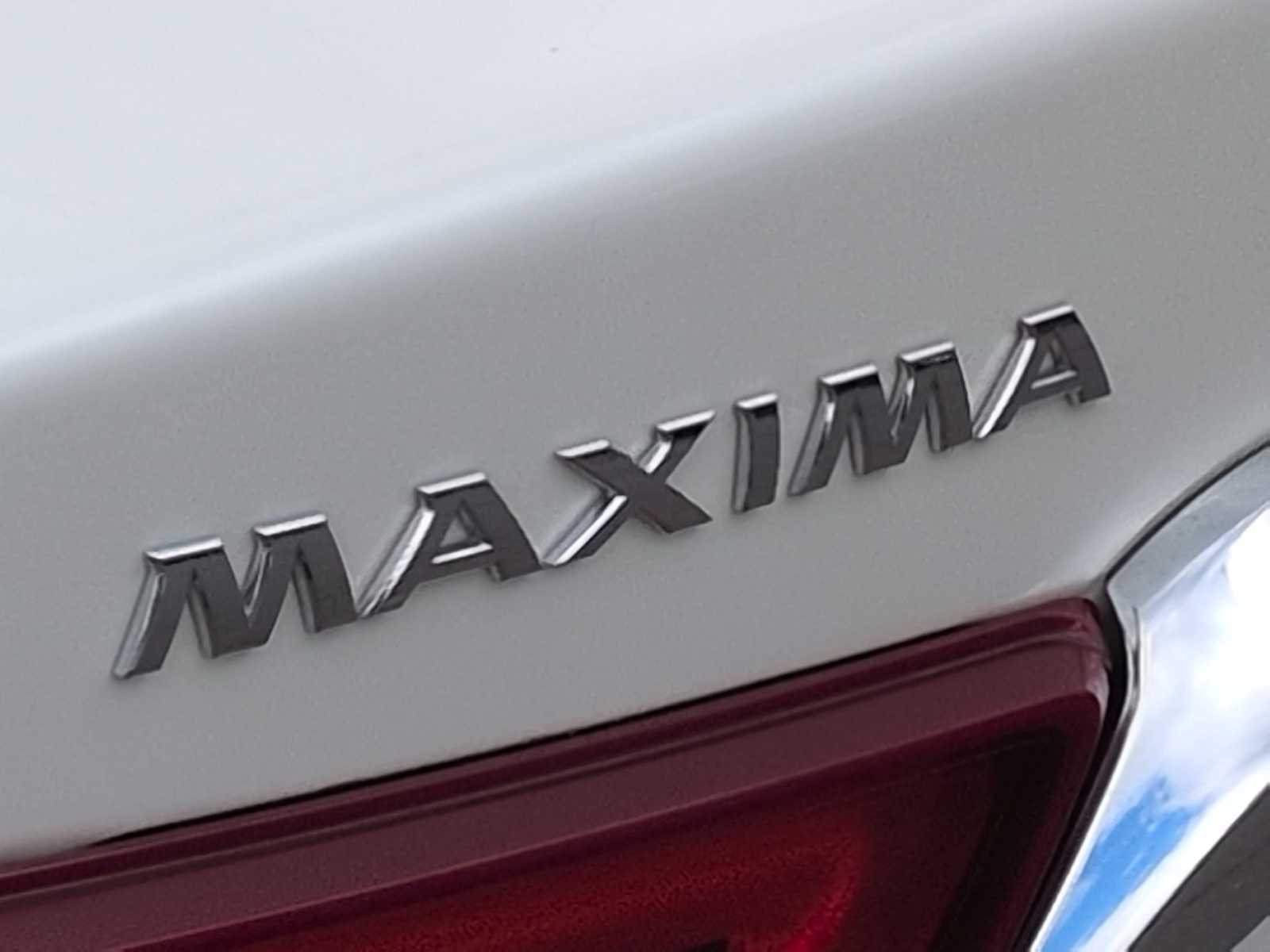 Thumbnail: 2017 Nissan Maxima - 13