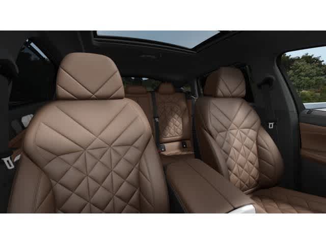 Thumbnail: 2027 BMW X6 - 11