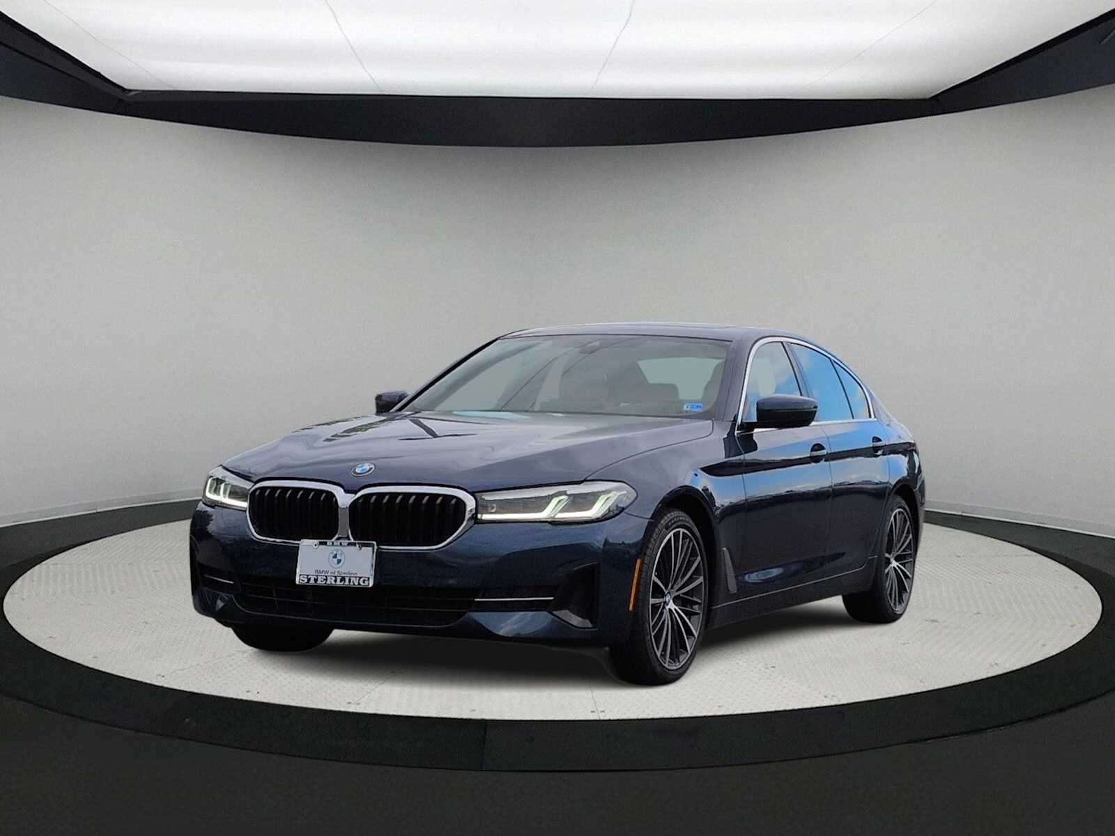 Thumbnail: 2023 BMW 5 Series - 3