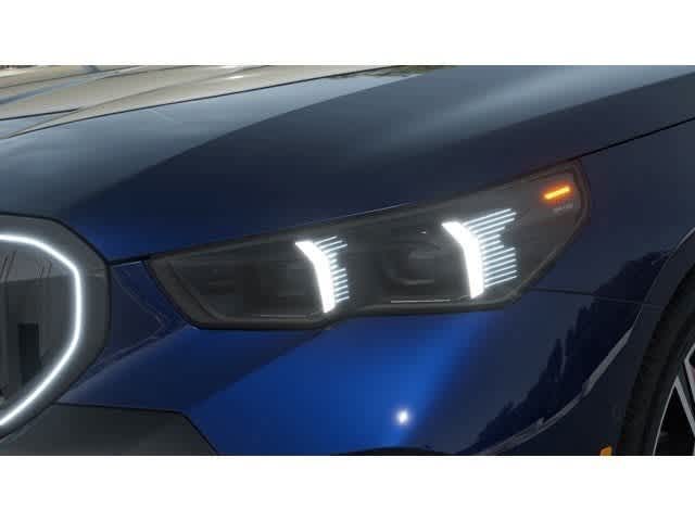 Thumbnail: 2026 BMW 5 Series - 6