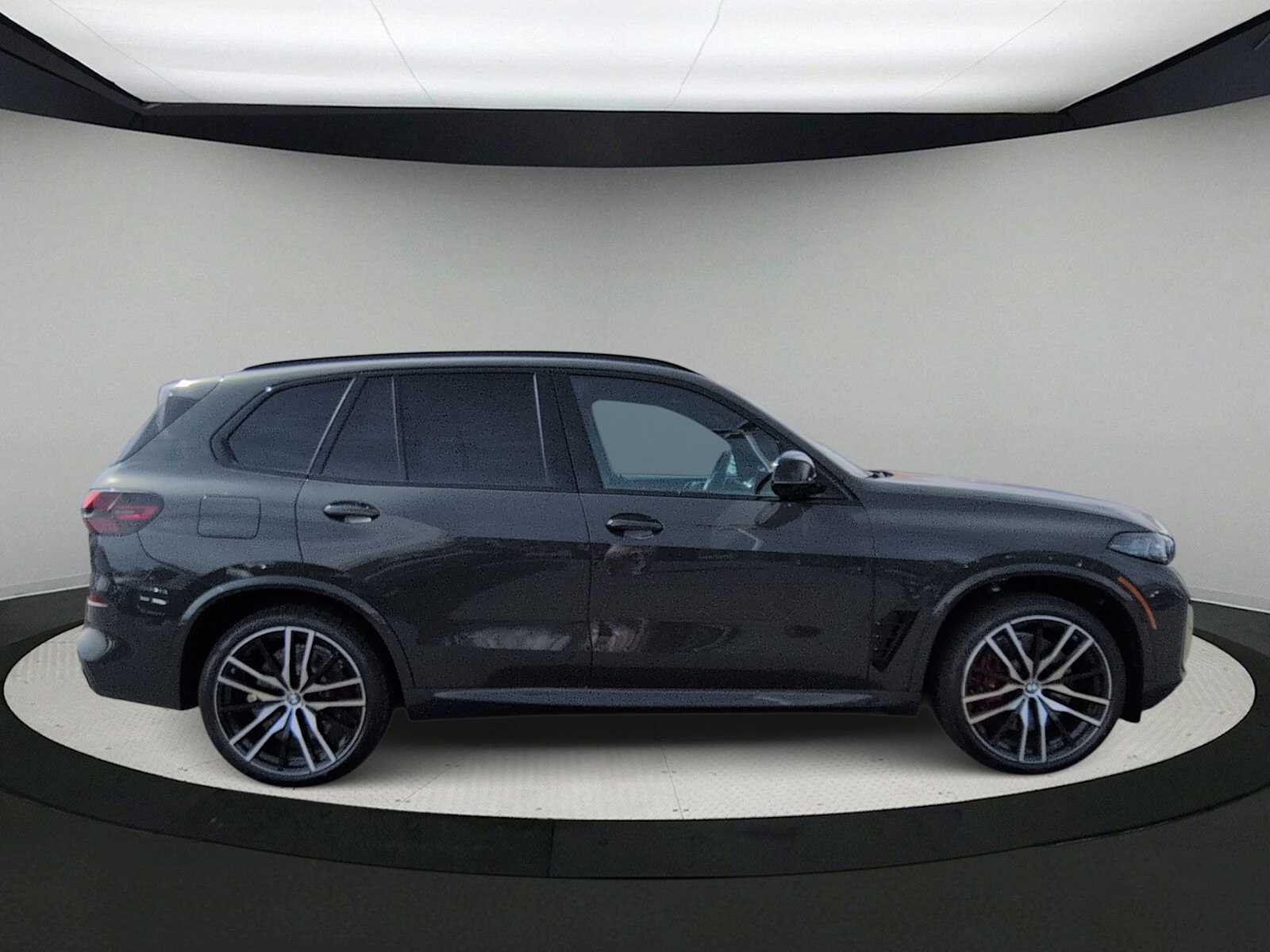 Thumbnail: 2026 BMW X5 - 8