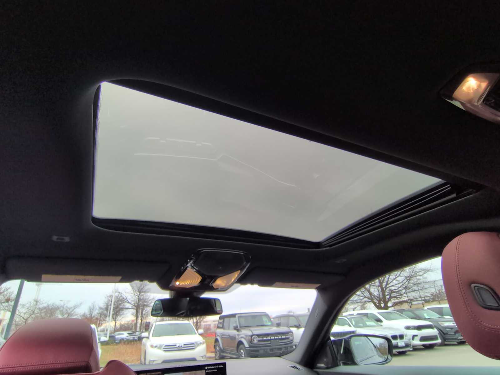 Thumbnail: 2024 BMW 2 Series - 22