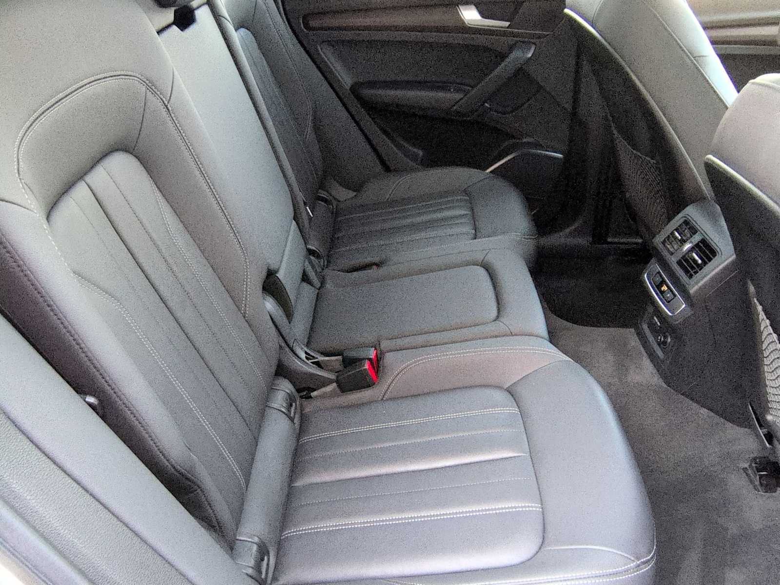 Thumbnail: 2021 Audi Q5 - 22