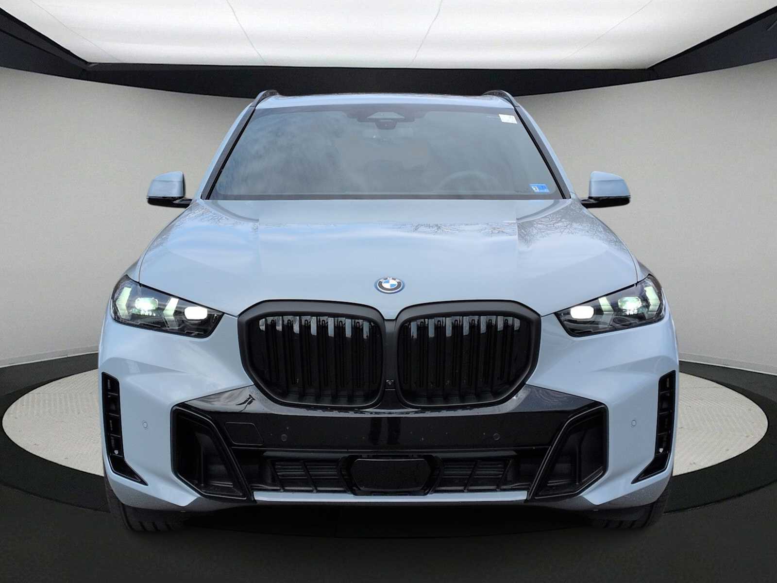 Thumbnail: 2026 BMW X5 - 3
