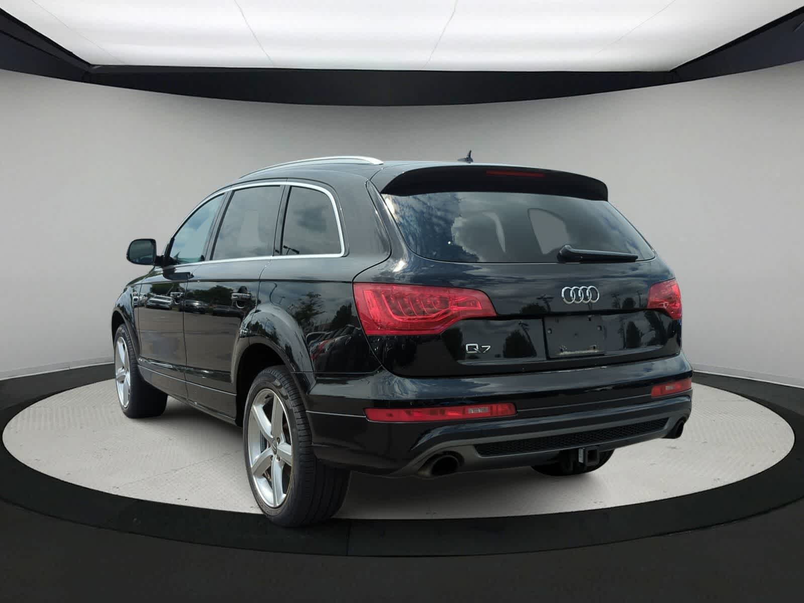 Thumbnail: 2013 Audi Q7 - 7