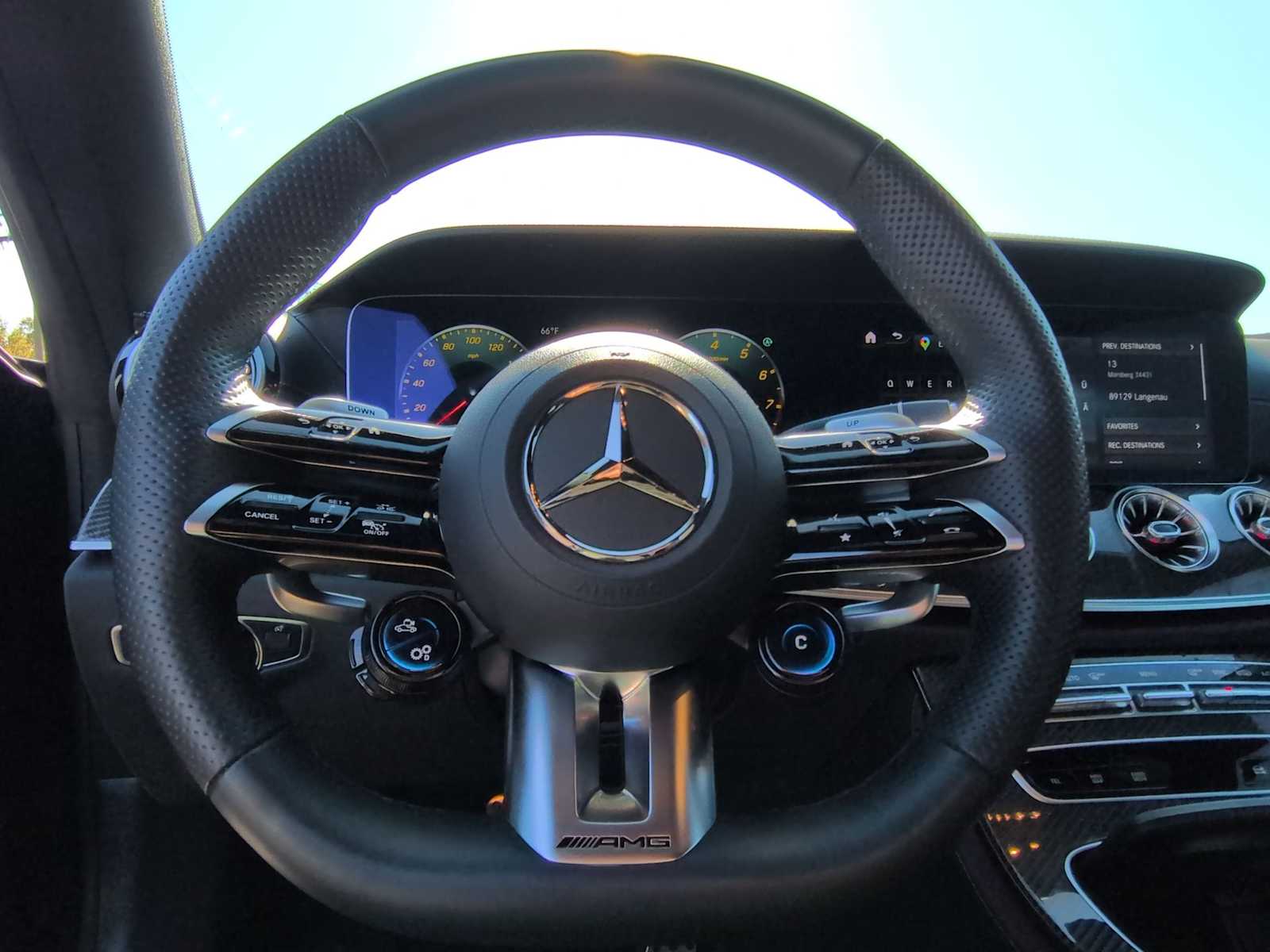 Thumbnail: 2023 Mercedes-Benz E-Class - 24