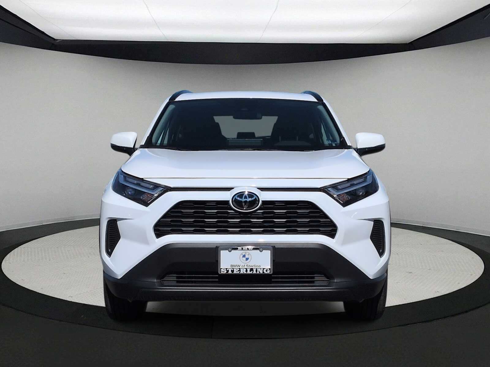 Thumbnail: 2025 Toyota RAV4 - 3