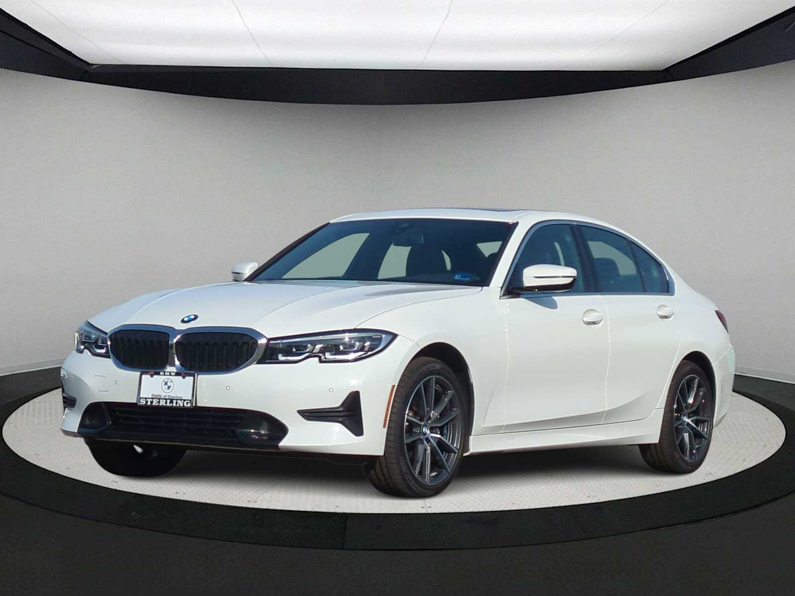 Thumbnail: 2022 BMW 3 Series - 4