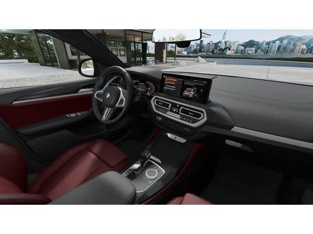 Thumbnail: 2025 BMW X4 - 14