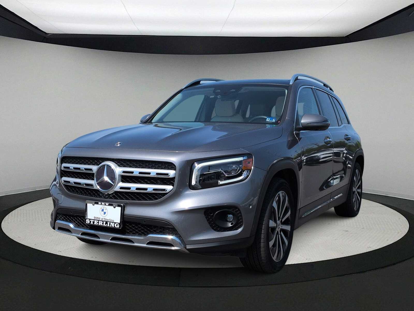 Thumbnail: 2020 Mercedes-Benz GLB - 4