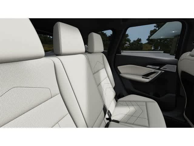 Thumbnail: 2026 BMW X1 - 12