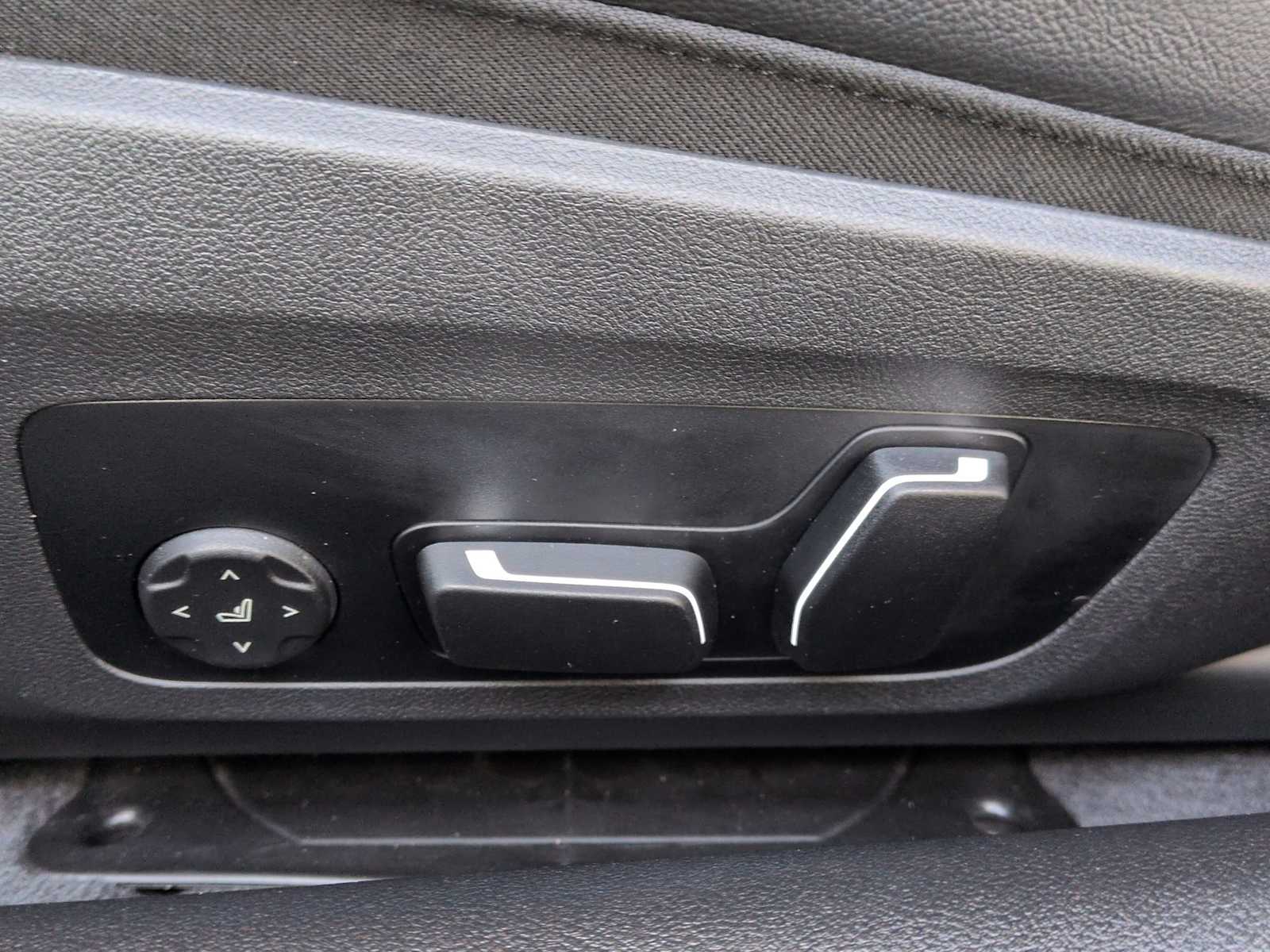 Thumbnail: 2024 BMW 4 Series - 19