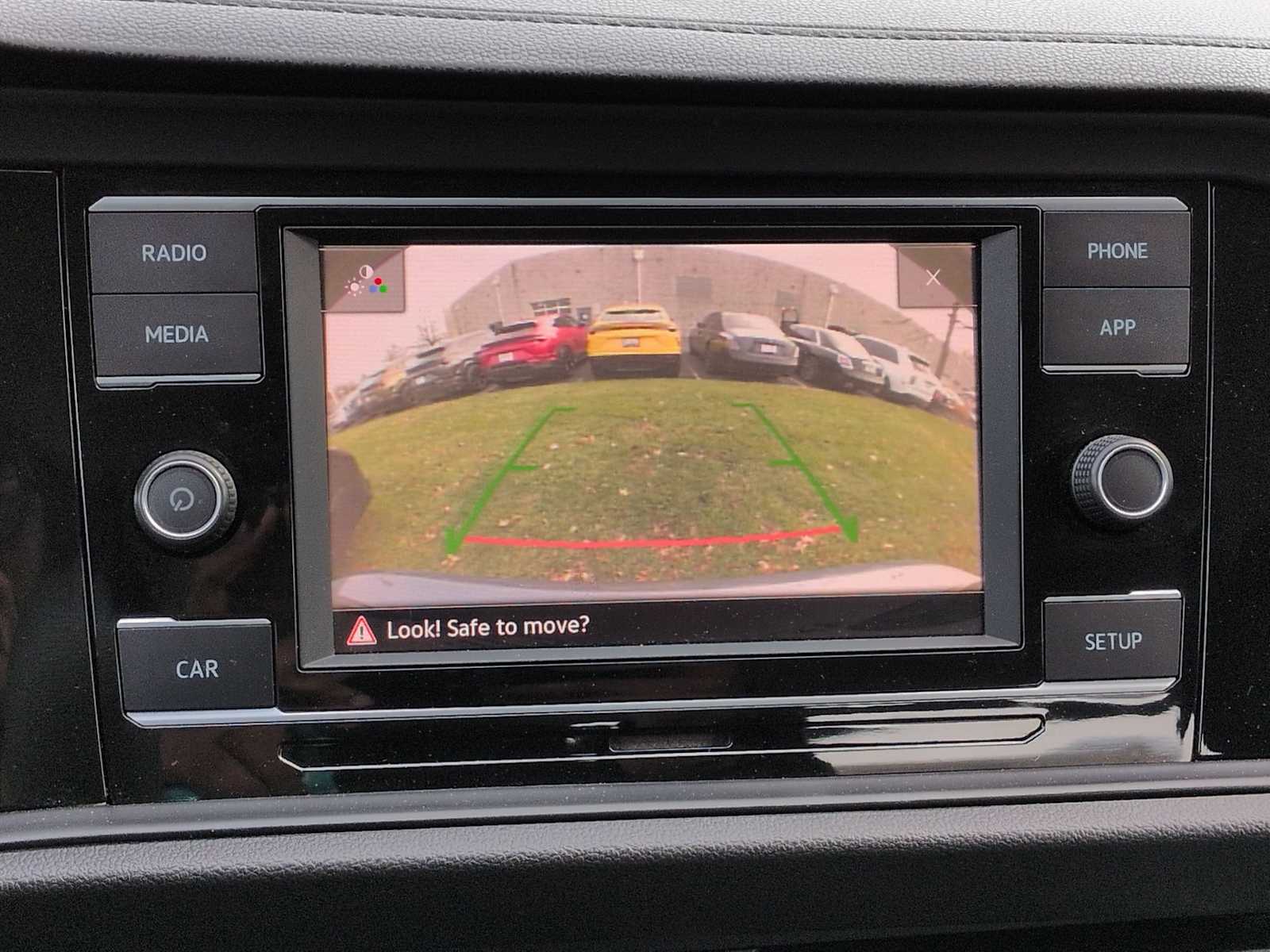 Thumbnail: 2019 Volkswagen Jetta - 28