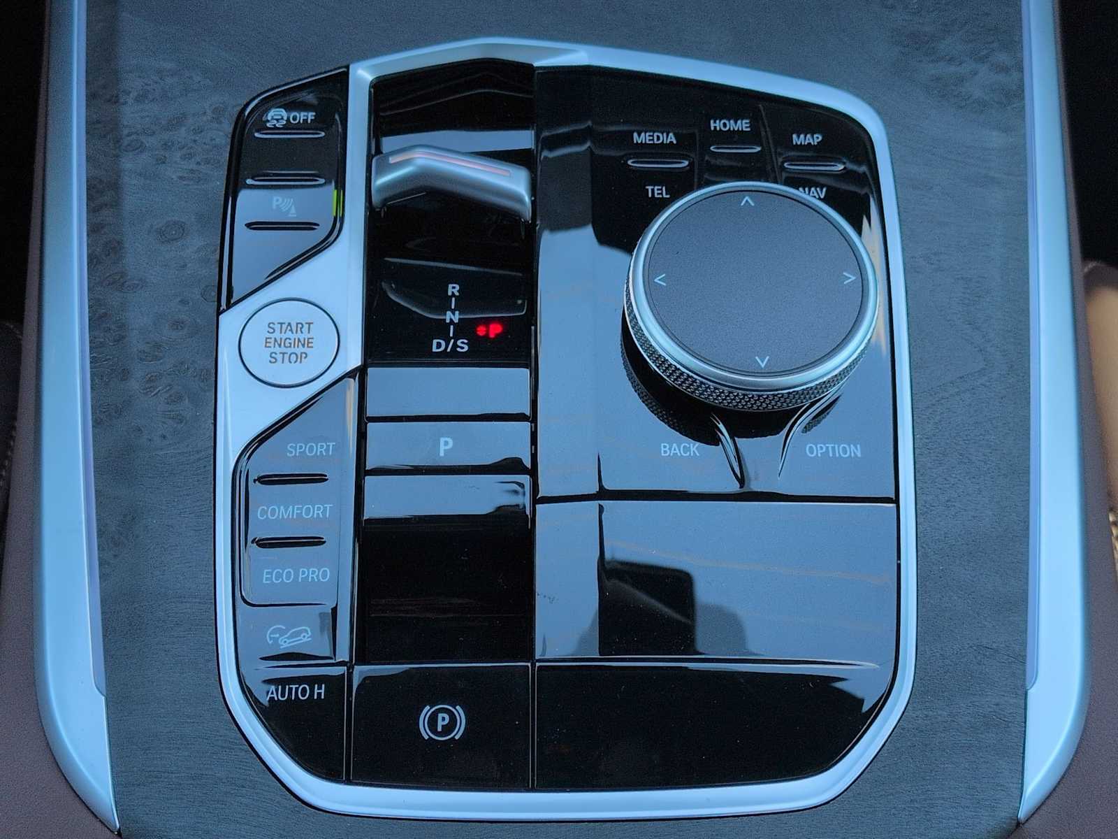 Thumbnail: 2026 BMW X5 - 35