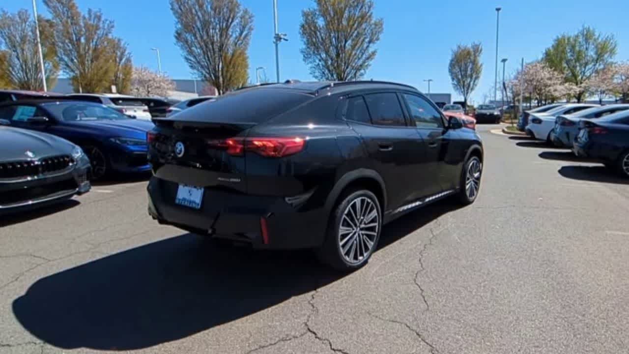 Thumbnail: 2025 BMW X2 - 8