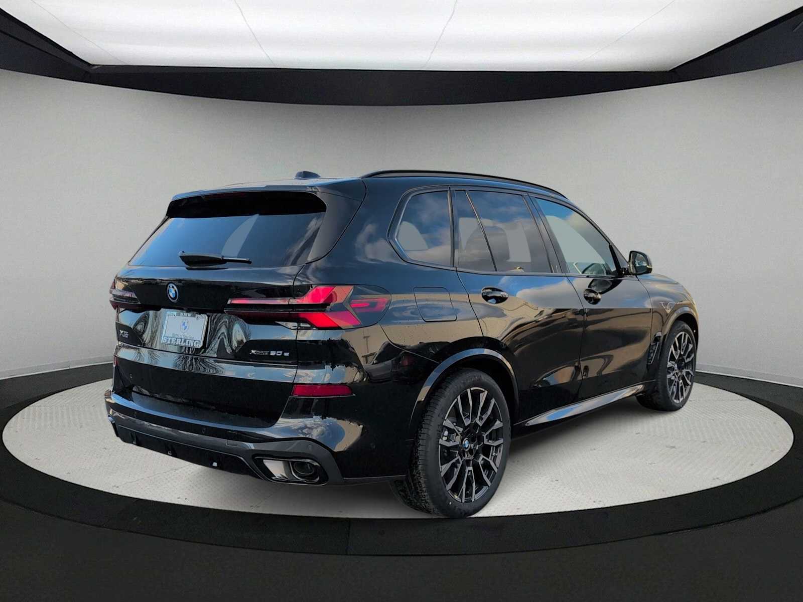 Thumbnail: 2026 BMW X5 - 8