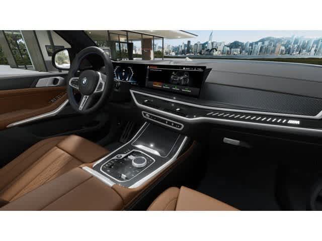 Thumbnail: 2026 BMW X7 - 14