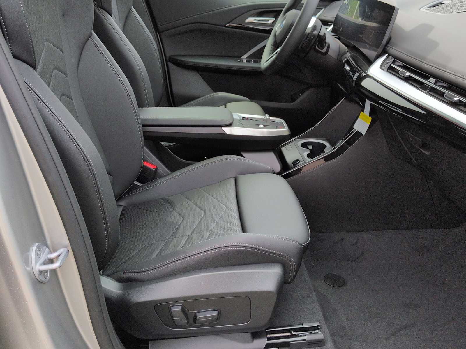 Thumbnail: 2026 BMW X1 - 24