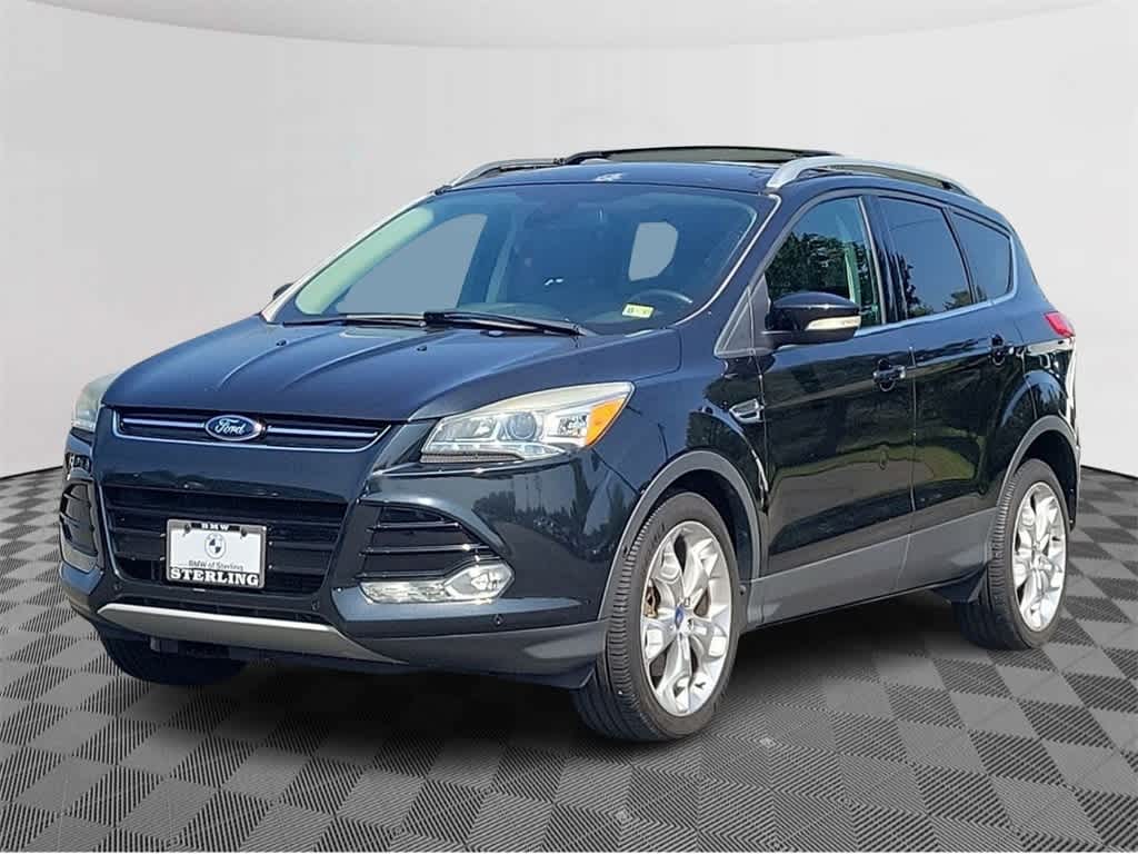 2013 Ford Escape Titanium -
                Sterling, VA