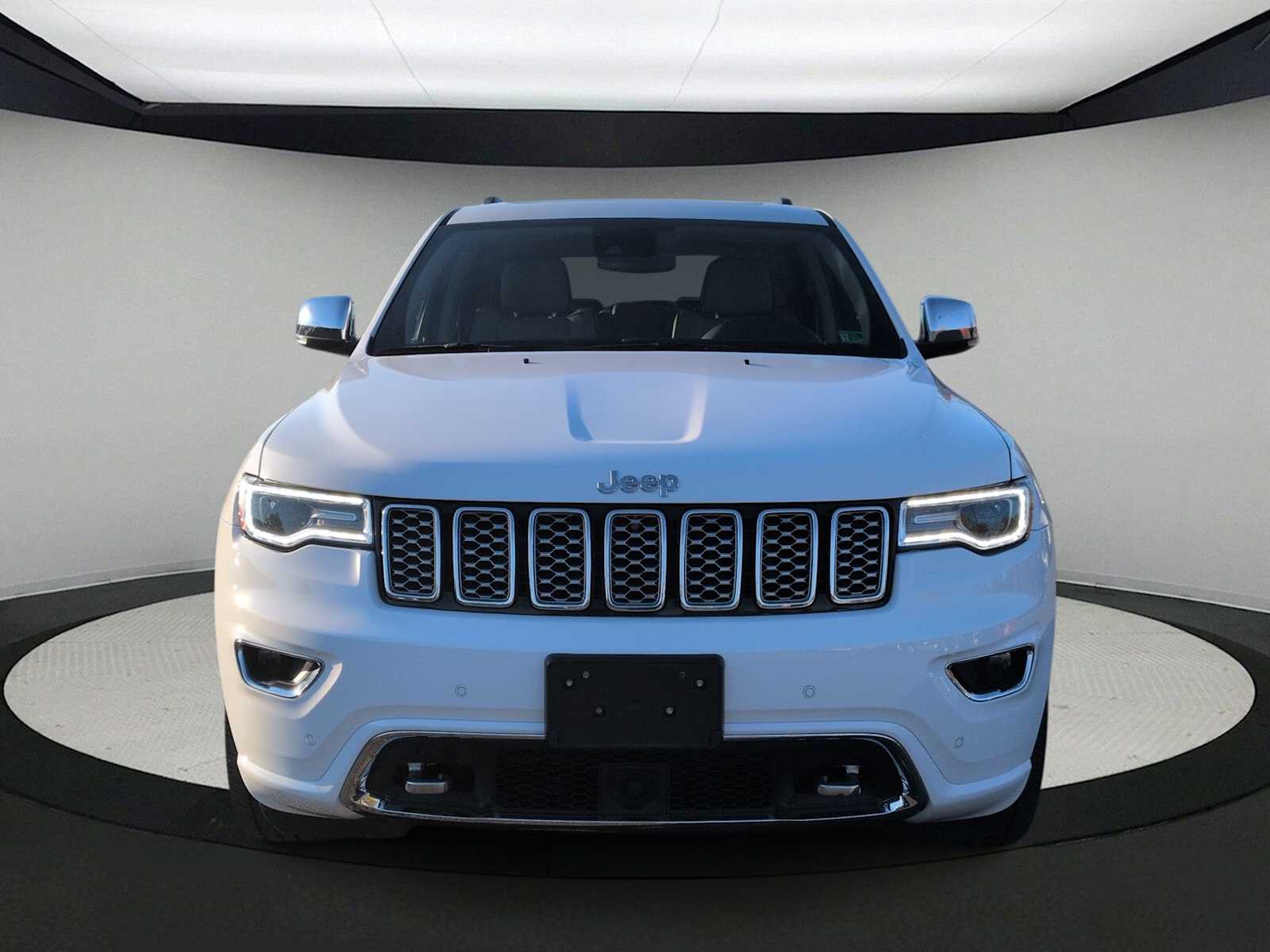 Thumbnail: 2020 Jeep Grand Cherokee - 3
