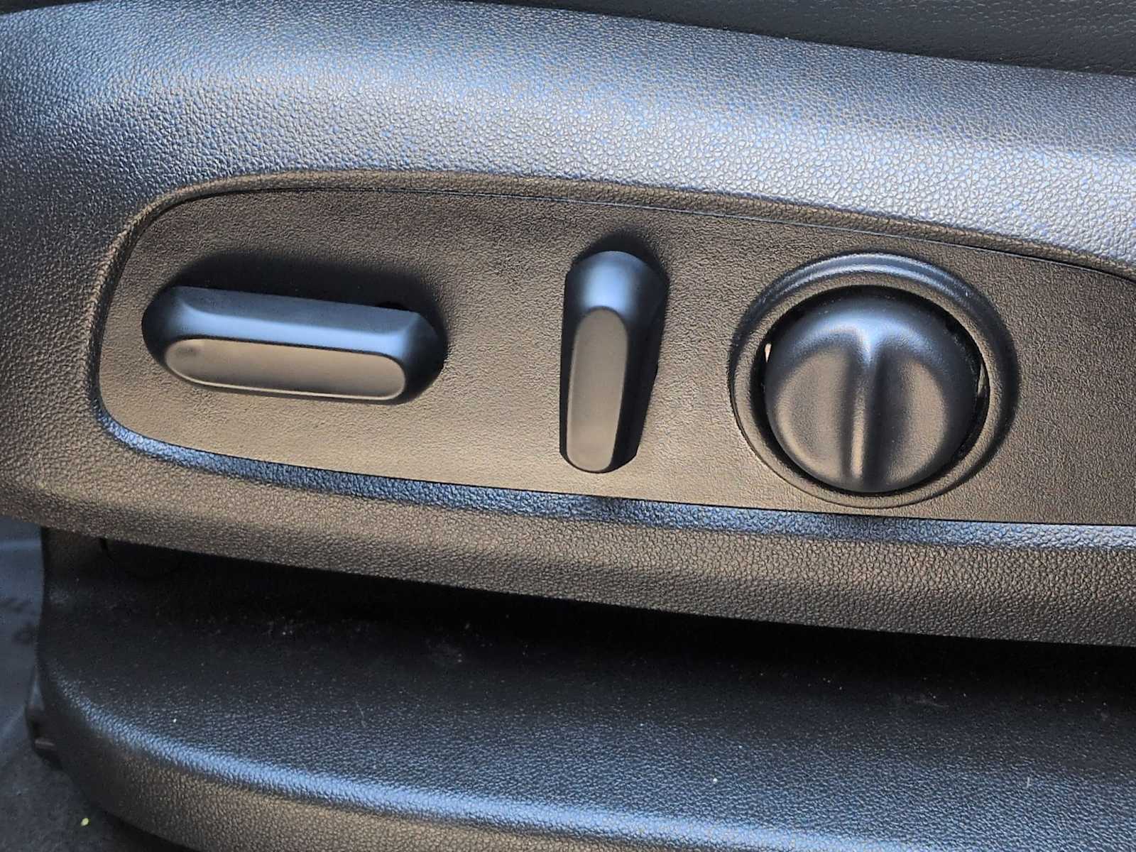 Thumbnail: 2018 GMC Terrain - 18