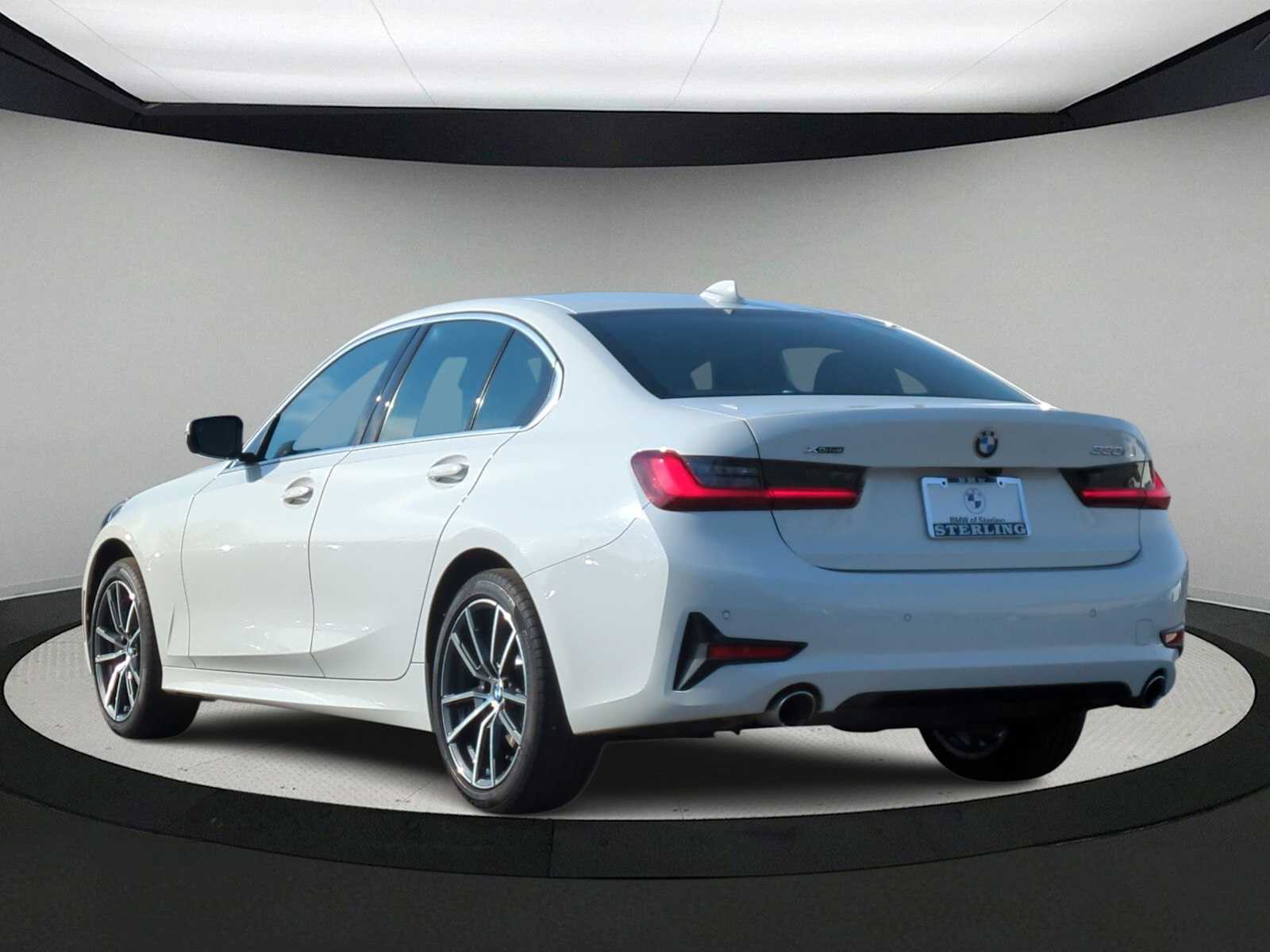 Thumbnail: 2022 BMW 3 Series - 6