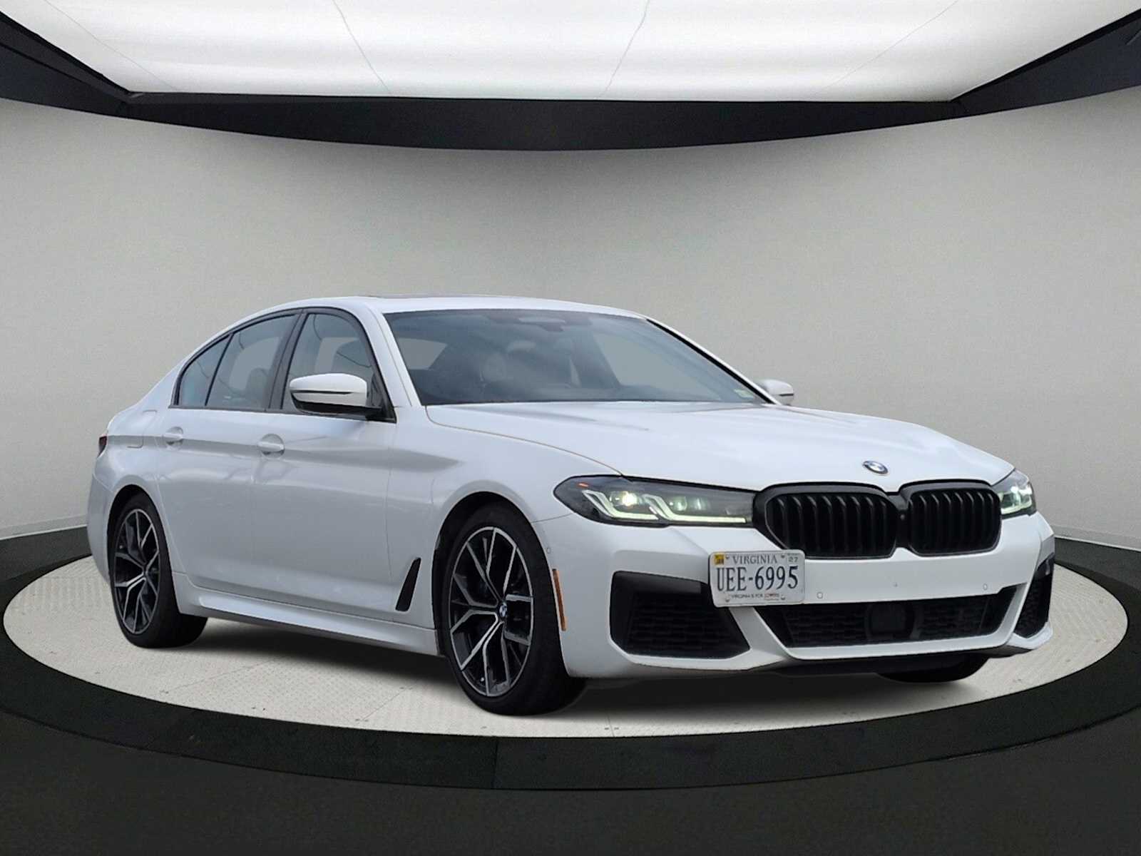 Thumbnail: 2021 BMW 5 Series - 2