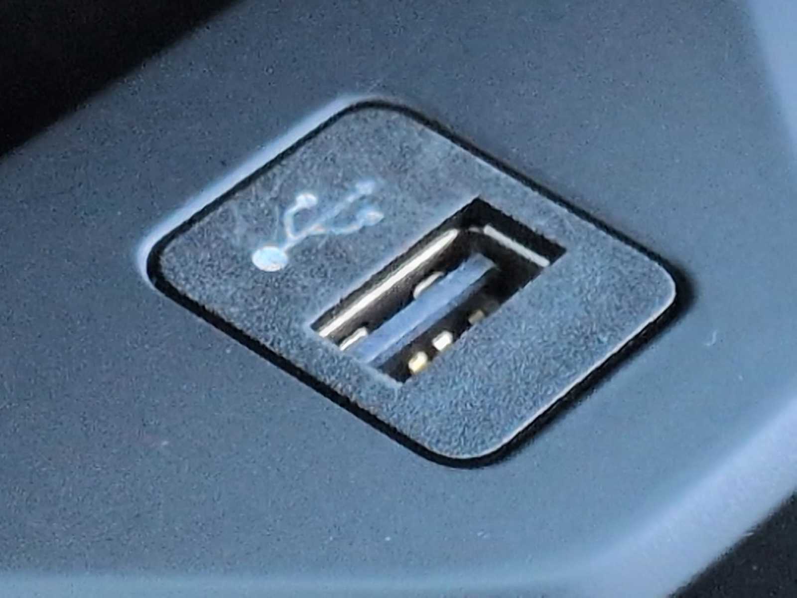 Thumbnail: 2023 BMW X5 - 33