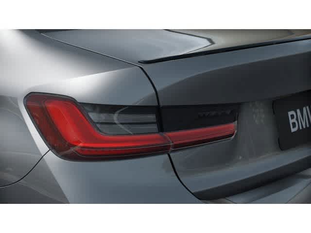 Thumbnail: 2026 BMW 3 Series - 8