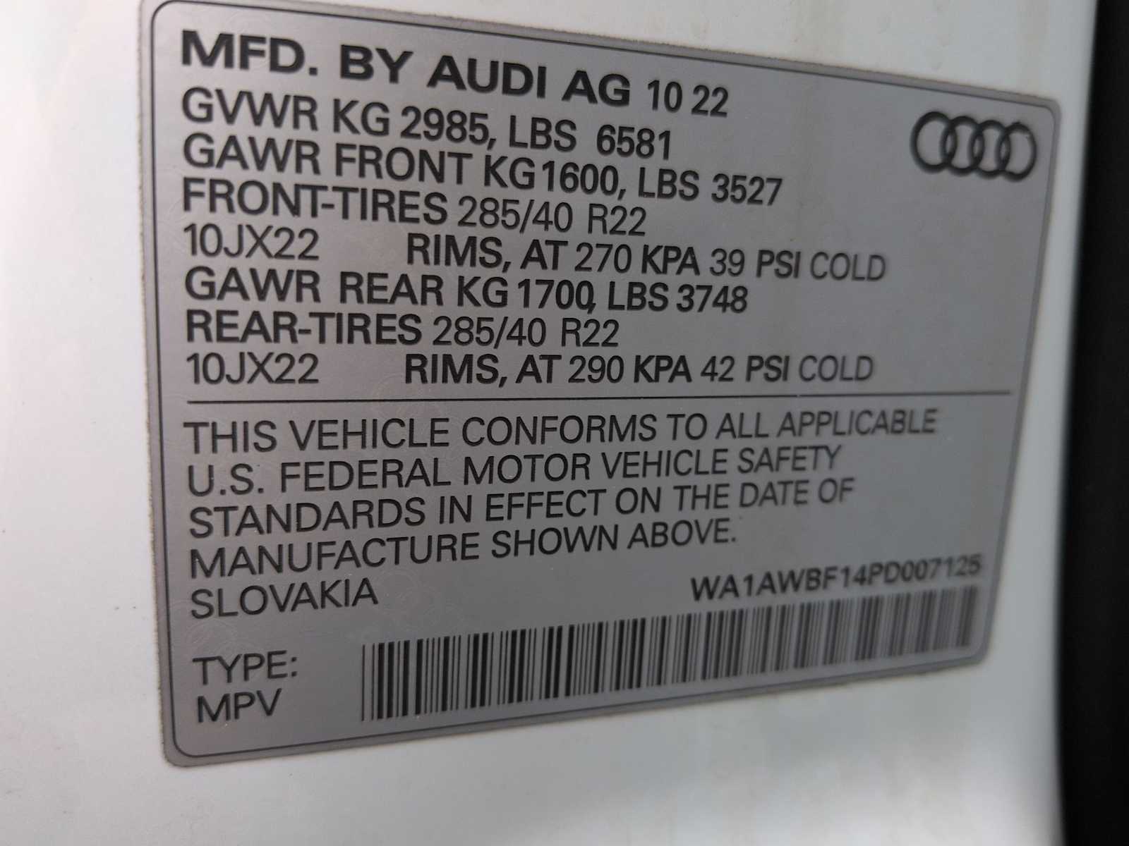 Thumbnail: 2023 Audi SQ8 - 37