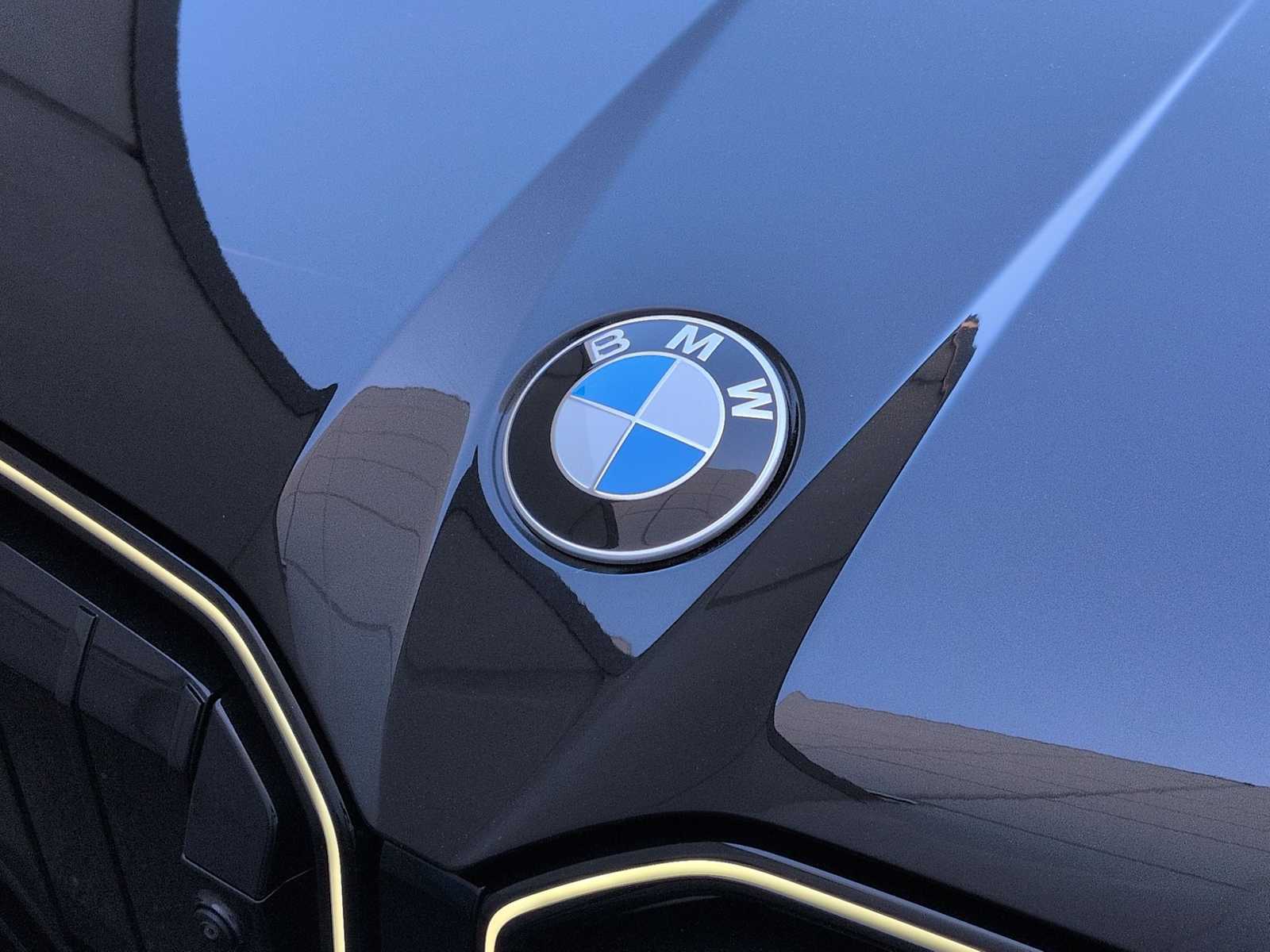Thumbnail: 2026 BMW X3 - 12