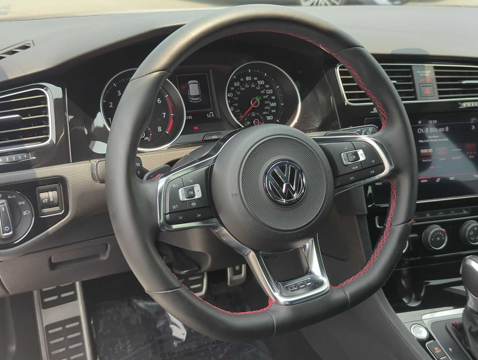 2021 Volkswagen Golf GTI SE 15