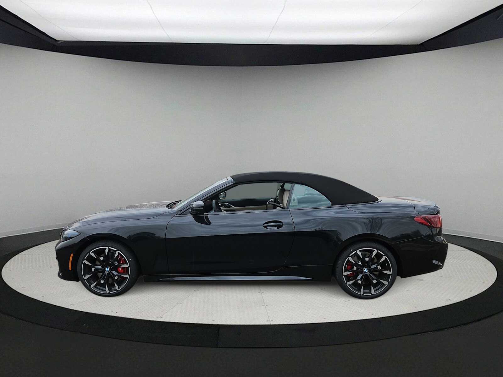 Thumbnail: 2026 BMW 4 Series - 5