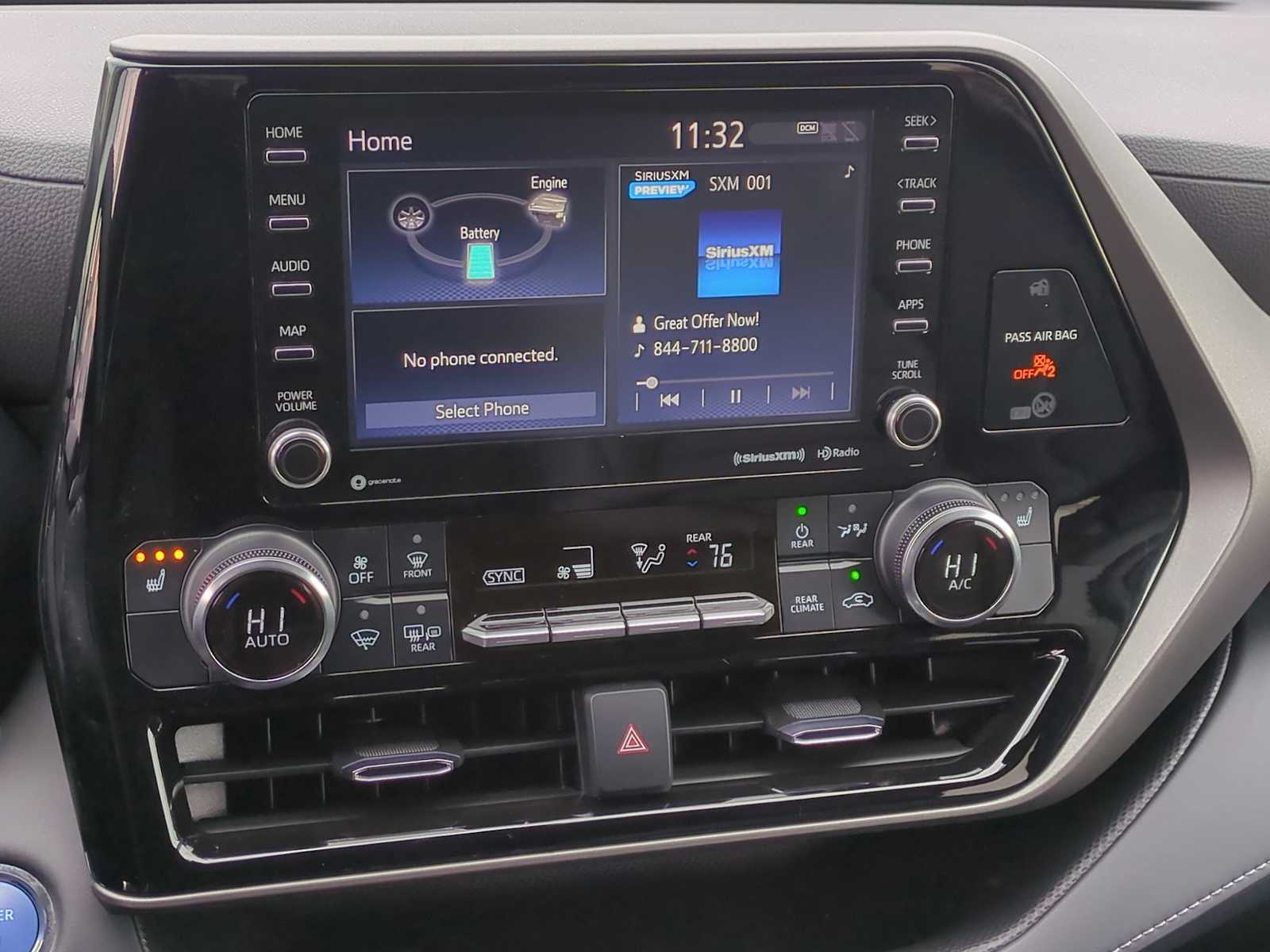 Thumbnail: 2022 Toyota Highlander - 30