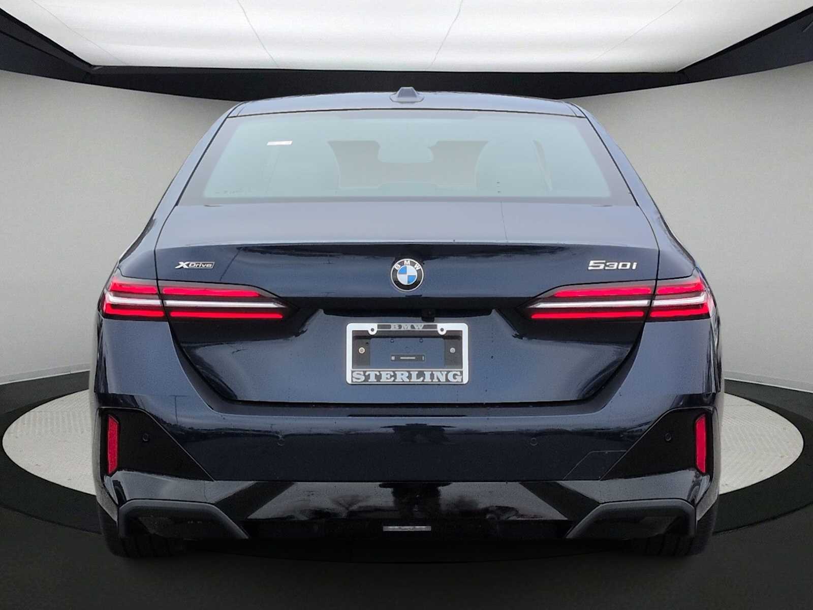 Thumbnail: 2026 BMW 5 Series - 7