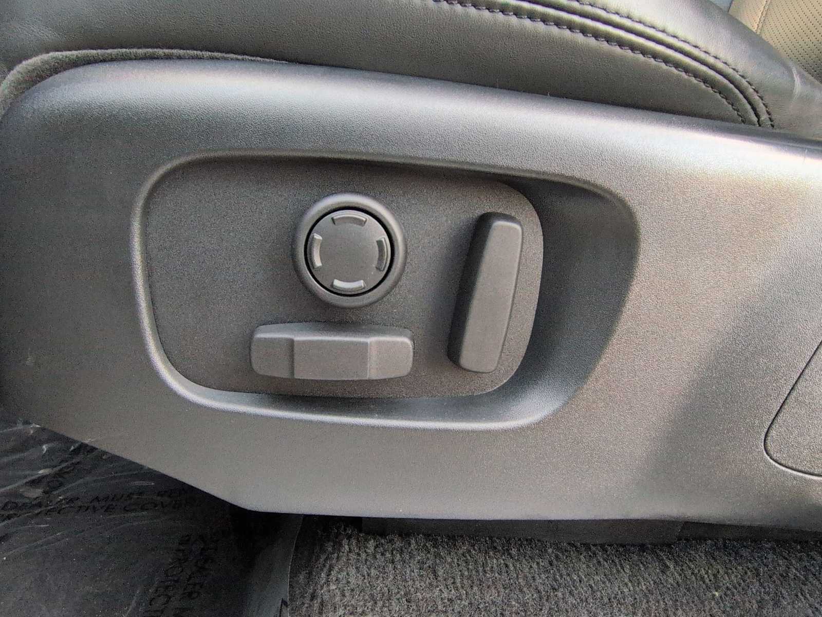 Thumbnail: 2019 Land Rover Range Rover Sport - 18