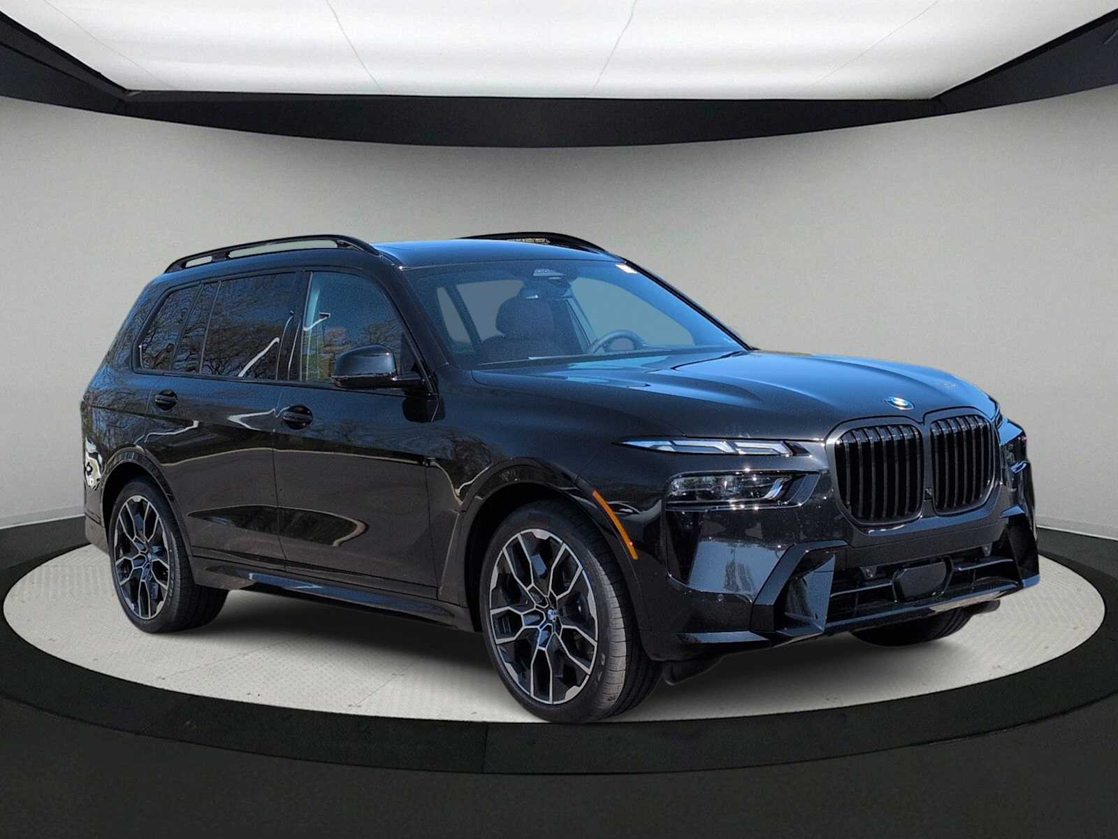 Thumbnail: 2027 BMW X7 - 2