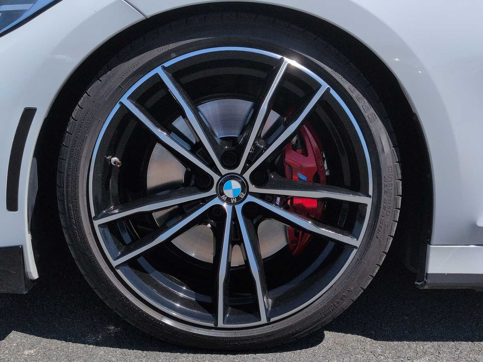 Thumbnail: 2021 BMW 3 Series - 14