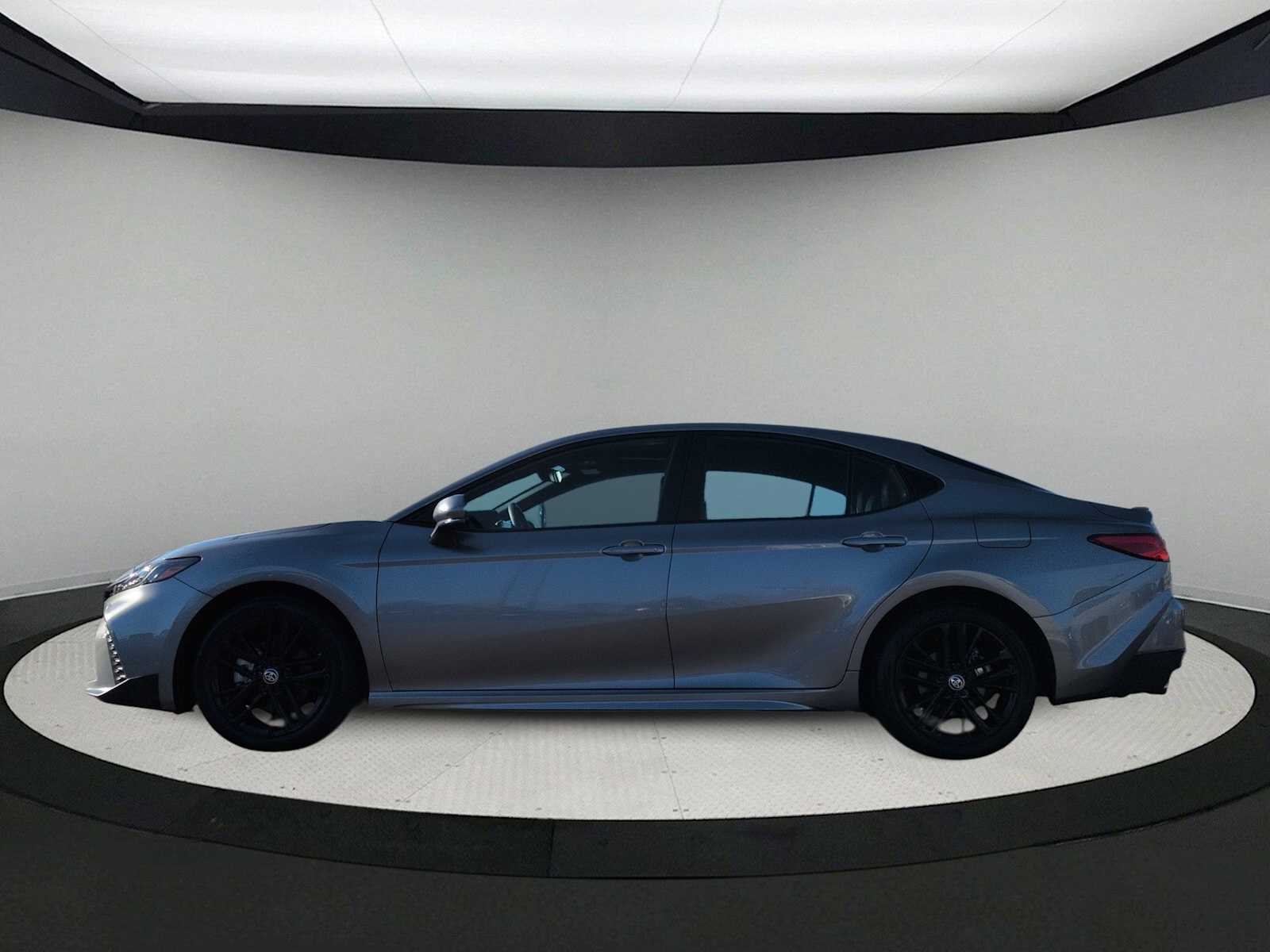 Thumbnail: 2025 Toyota Camry - 5