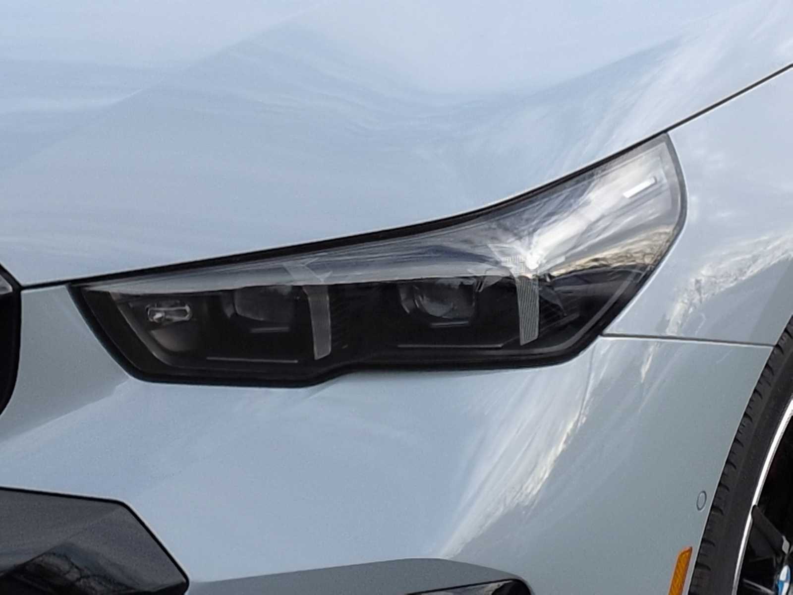 Thumbnail: 2026 BMW 5 Series - 11