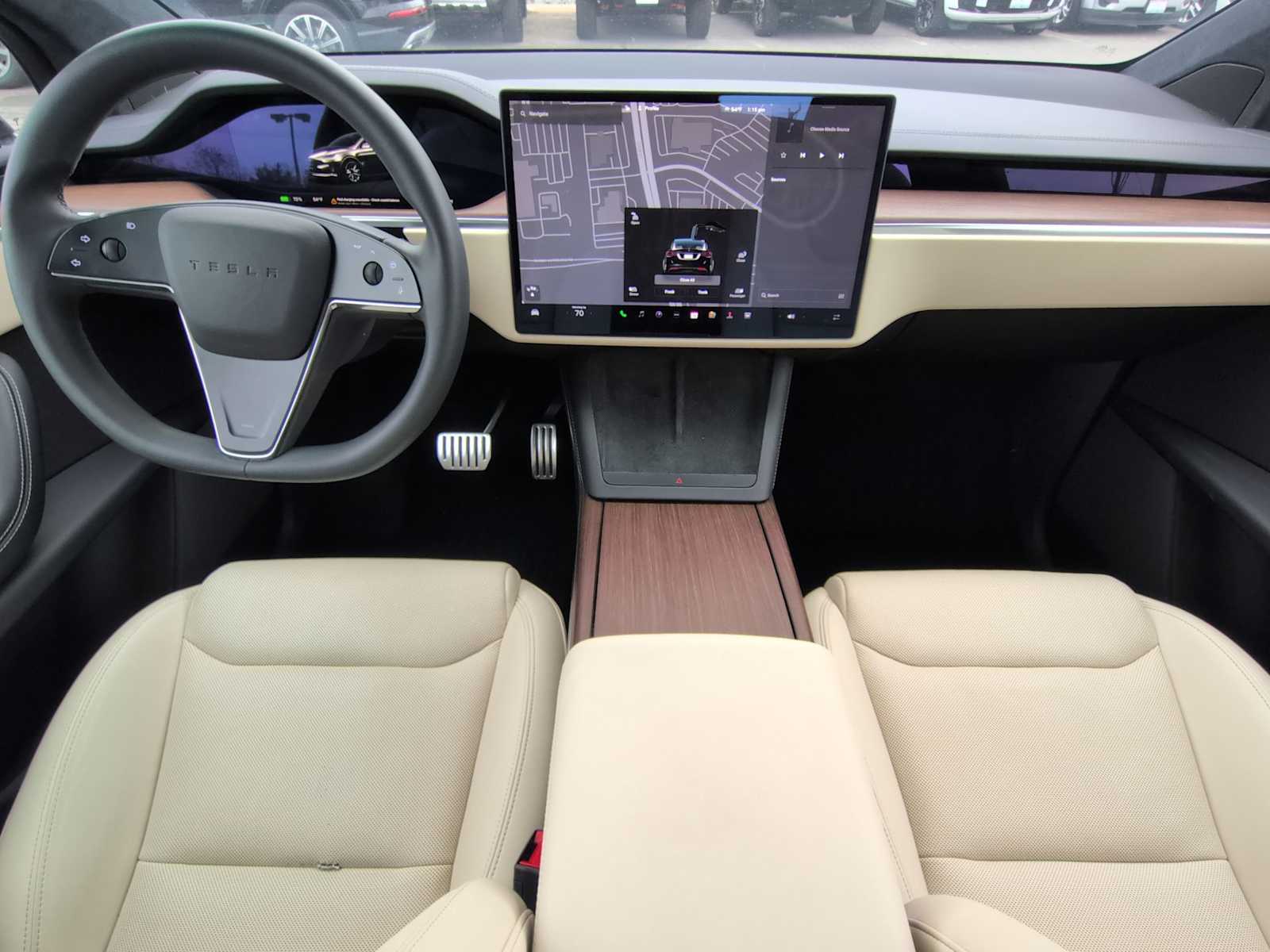 Thumbnail: 2023 Tesla Model X - 14