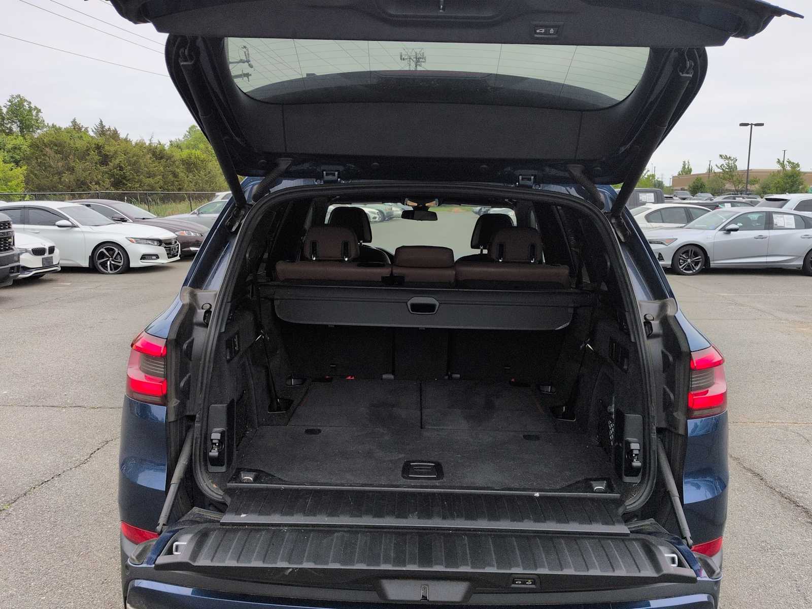 Thumbnail: 2021 BMW X5 - 36